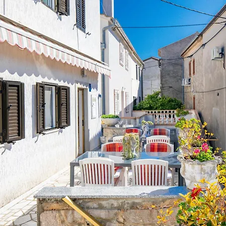 Apartamento Kurdija Punat